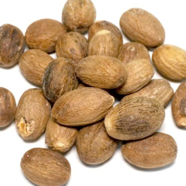 Nutmeg Whole